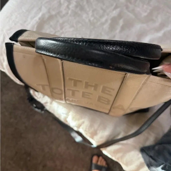 Marc Jacobs The Colorblock Medium Tote Bag - Picture 7 of 8